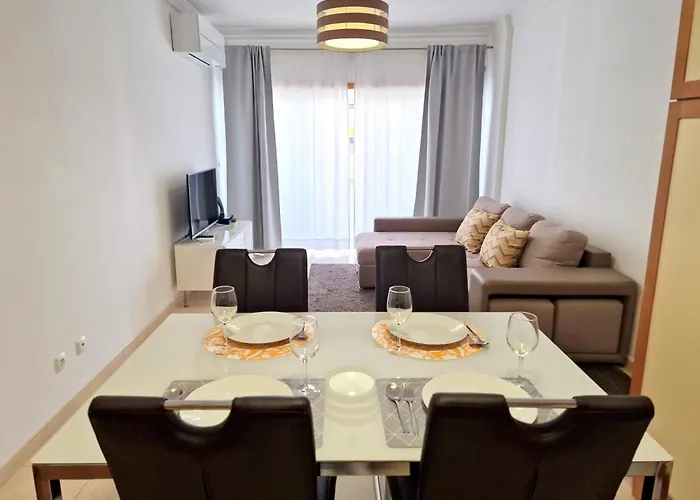 Charming Flat - Wifi Ac - *